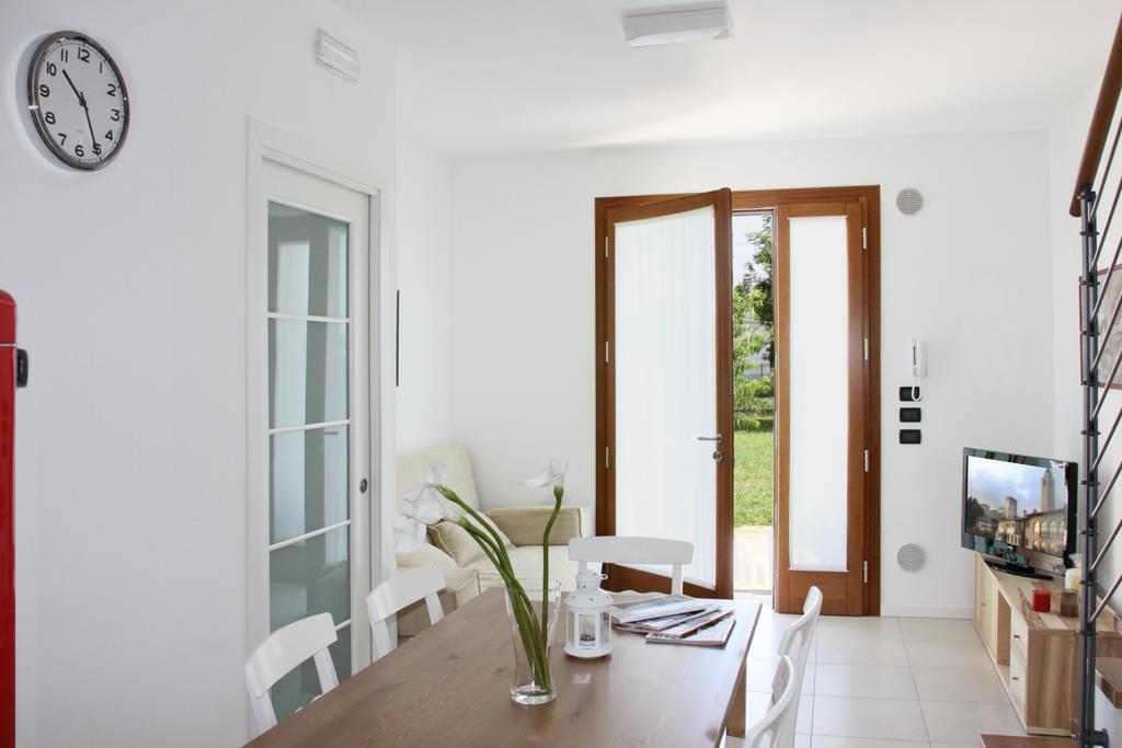 Appartement Grillo Casa Vacanze à Tessera Chambre photo